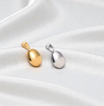 Personalized Gold/Silver Necklace with Oval Photo Locket Pendant