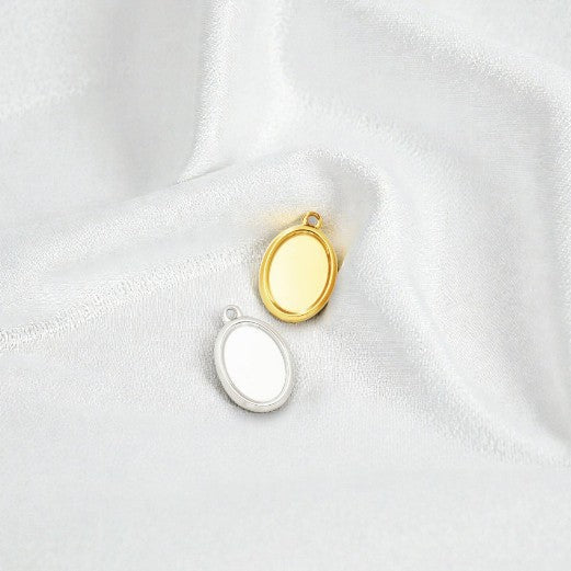 Personalized Gold/Silver Necklace with Mirror Shape Pendant