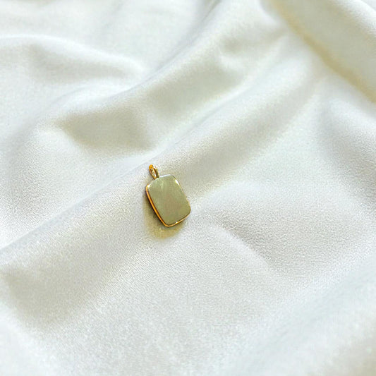 Personalized Necklace with Gold Rectangle Vintage Pendant